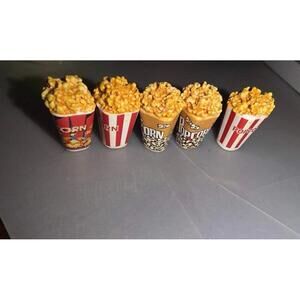 Miniature popcorn